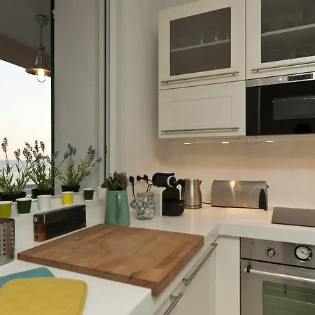 Apartment Les Barques, Vue Splendide Sur Le Port De *