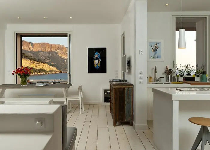 Les Barques, Vue Splendide Sur Le Port De Appartamento *